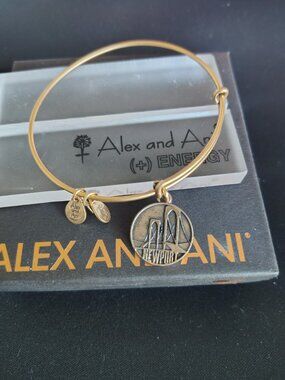 ALEX AND ANI Bangle Bracelet. Newport, RI.   #833